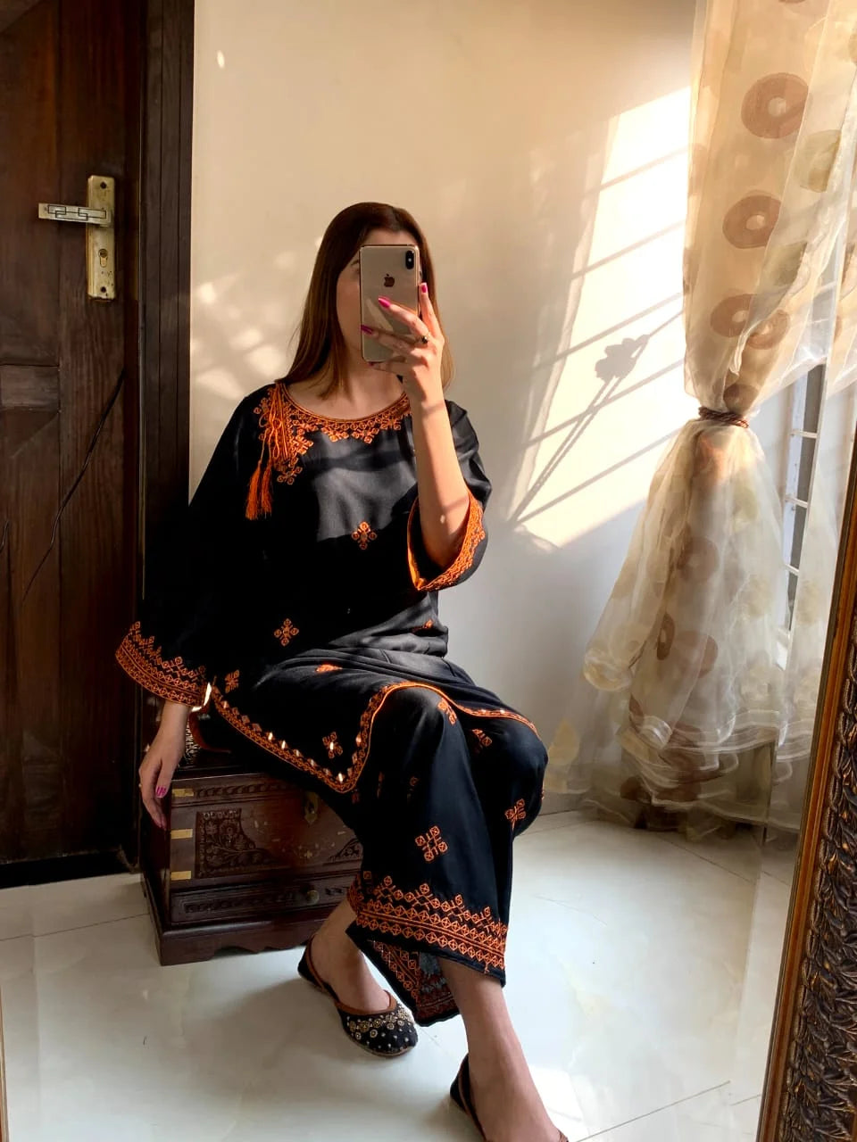 Black Elegance – Khaddar 2 Piece Set